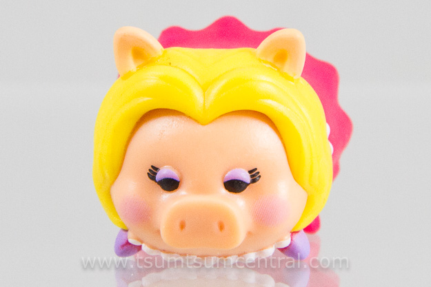 Disney Tsum Tsum Vinyl Figure Miss Piggy Various Sizes Series 7!