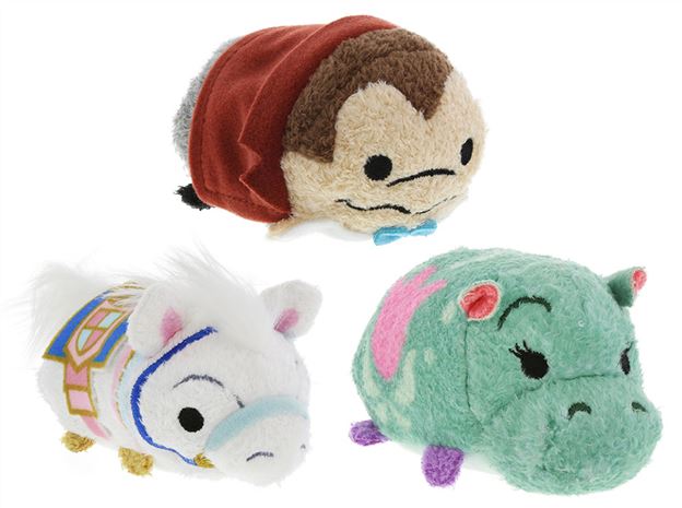 Tsum Tsum Plush News!  Disney Parks Haunted Mansion Tsum Tsums to be released April 15th and a preview of the next Parks Tsum Tsum set!