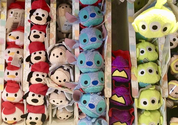 Tsum Tsum Plush News! A look at new Tomorrowland Tsum Tsums released at Disneyland Paris!